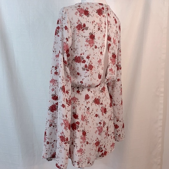 Forever 21 Pink Open Back Floral Romper with Bell Sleeve - Picture 11 of 16